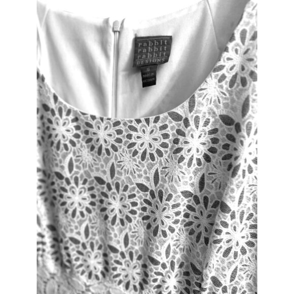 Rabbit Rabbit Rabbit Women's White and Sky Blue Laced Dress Size 16 Sku 2292 - Picture 2 of 16